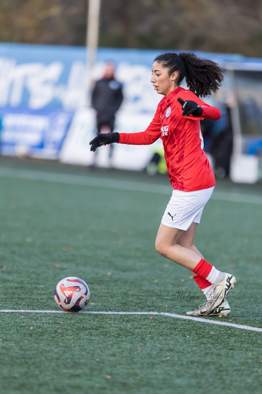 Bild 374 - wBJ Hamburger SV - Holstein Kiel : Ergebnis: 8:0